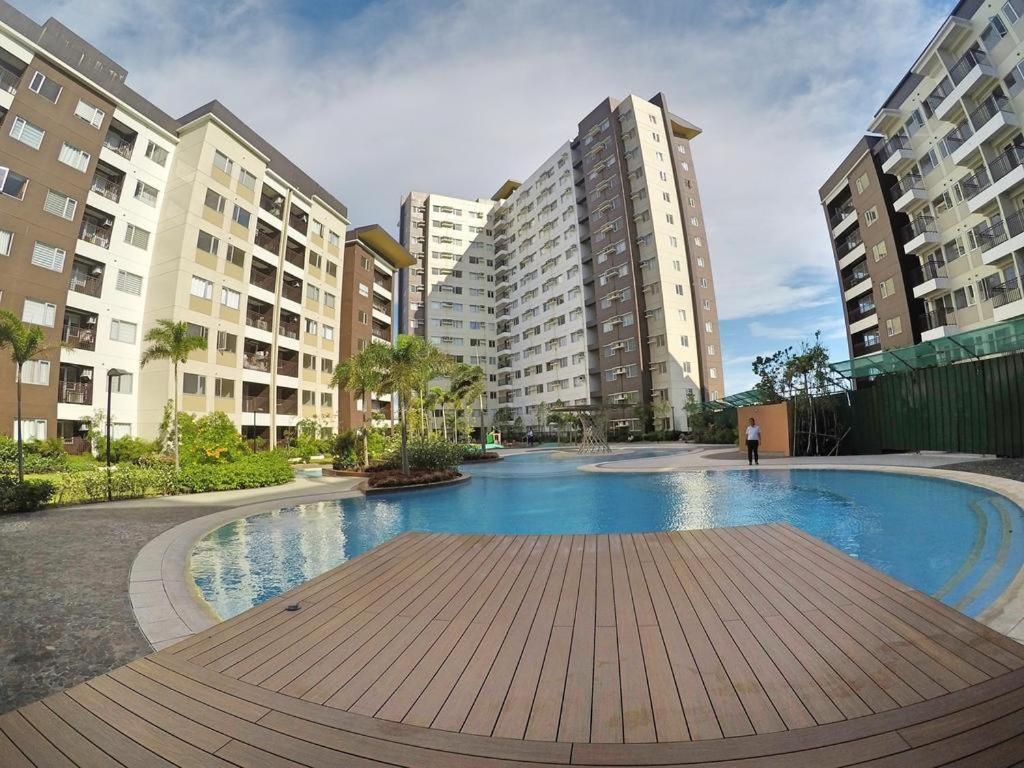 Aparthotel Avida Atria T2-F ,5Mins To Festive Walk And 4 Mins To Iloilo Convention Center Exterior foto